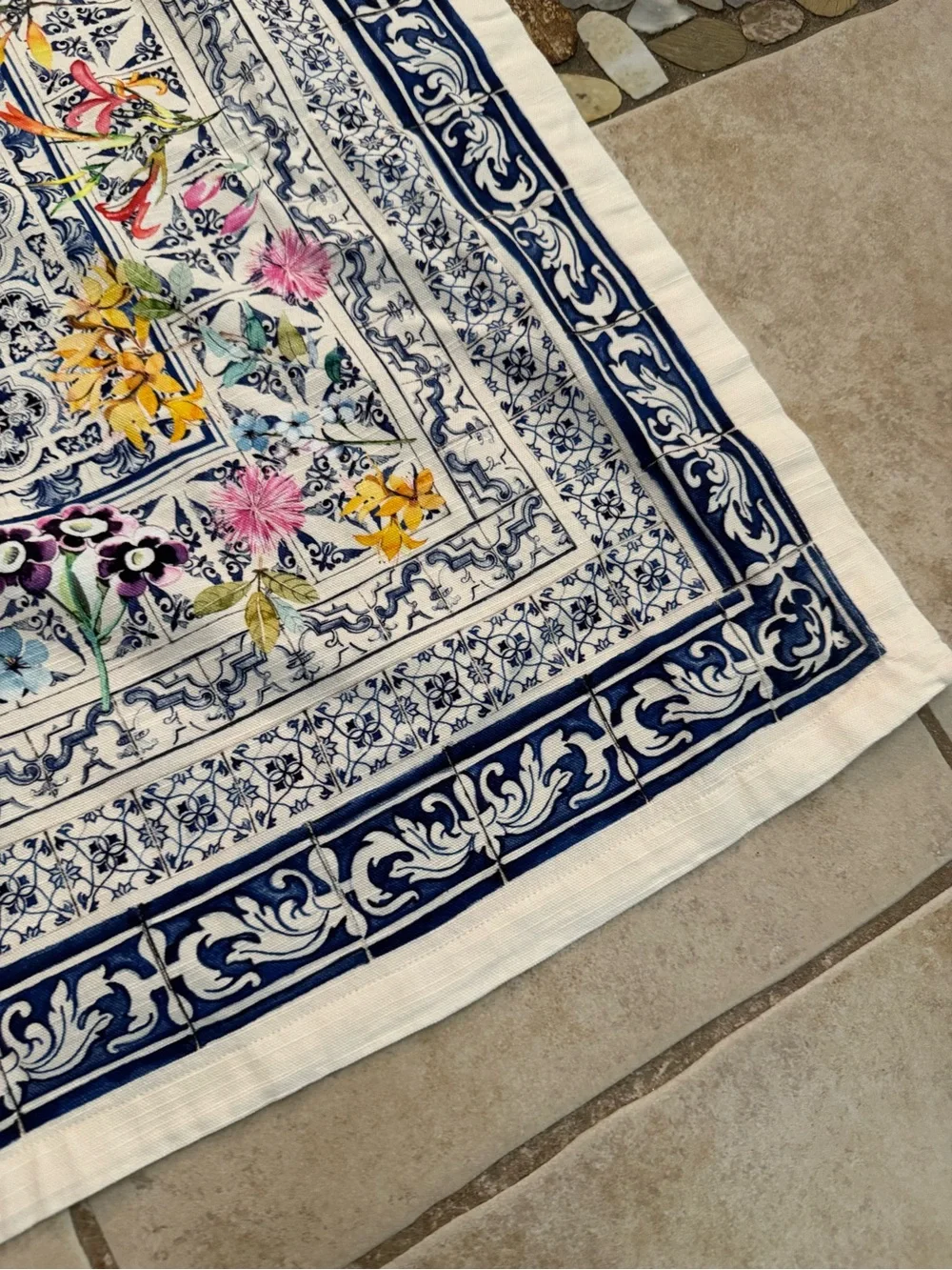 Maison d’Hermine Floral Tablecloth 59x106 Blue White Botanical French Cottage